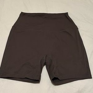 Set active brown stone shorts